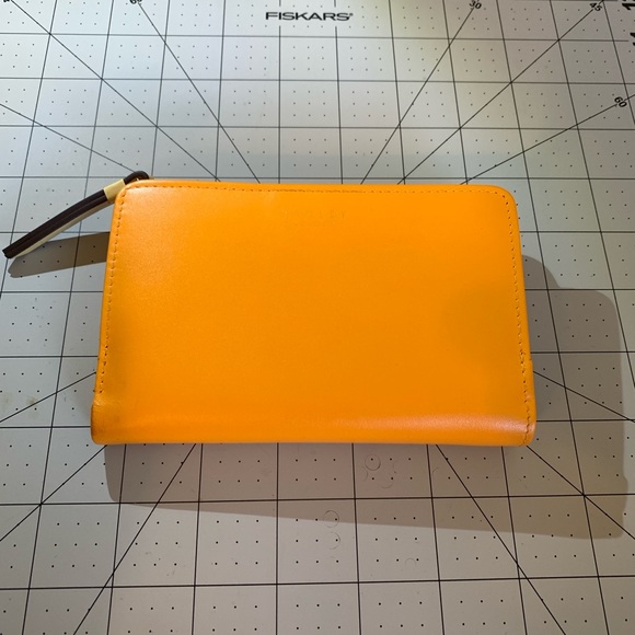 RADLEY LONDON Paws and enjoy the moment Wallet - Picture 8 of 11